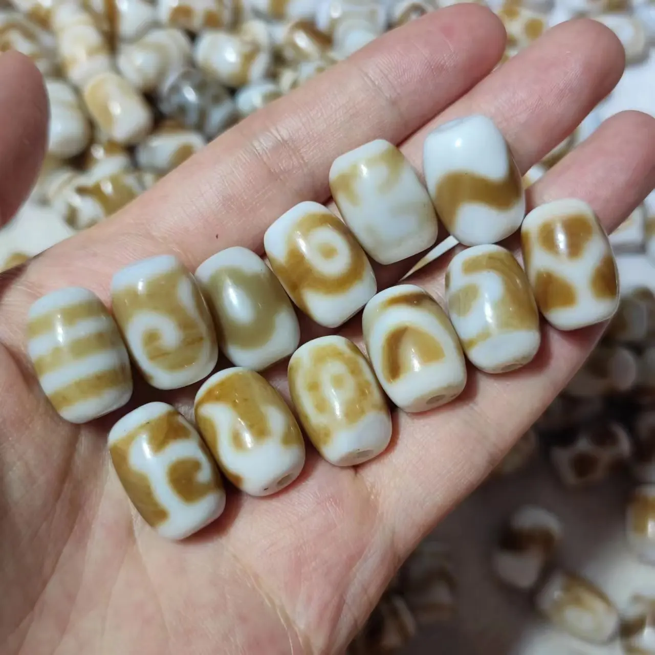 

100pcs/lot Natural Agate Baihao Dzi Weathering lines Multiple patterns diy Bracelet Accessories Loose beads wholesale jewelry