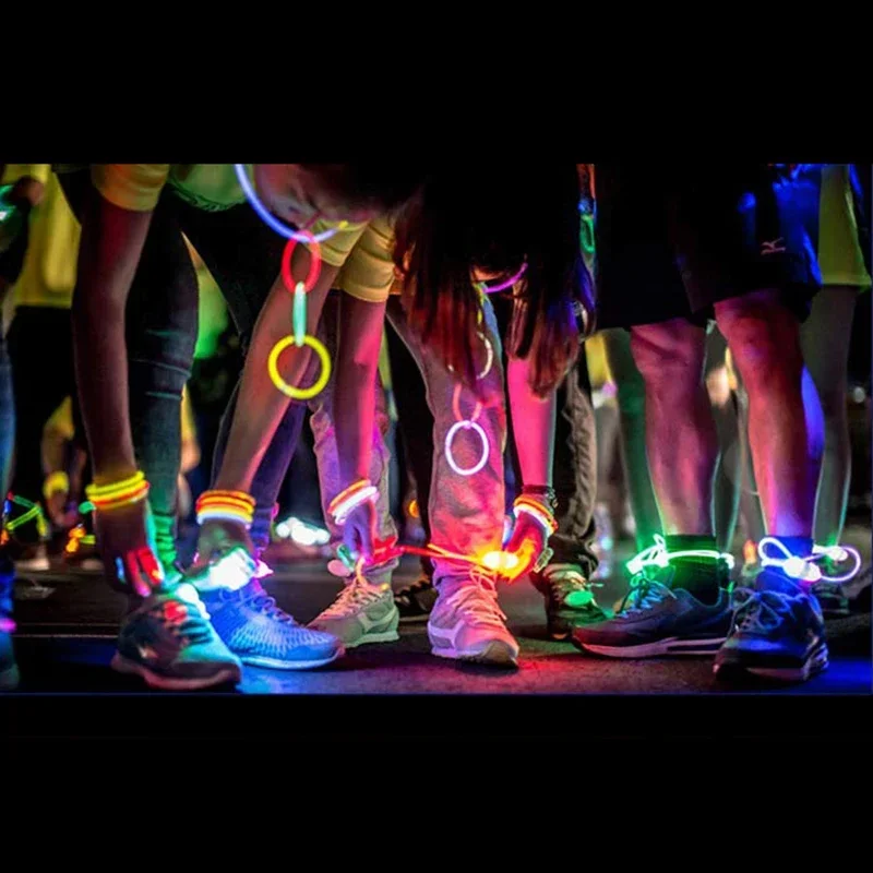 100 قطعة التخييم توهج العصي الإسفار حفلة توهج القلائد أساور ل النيون حفلة عيد ميلاد هالوين لوازم الزفاف