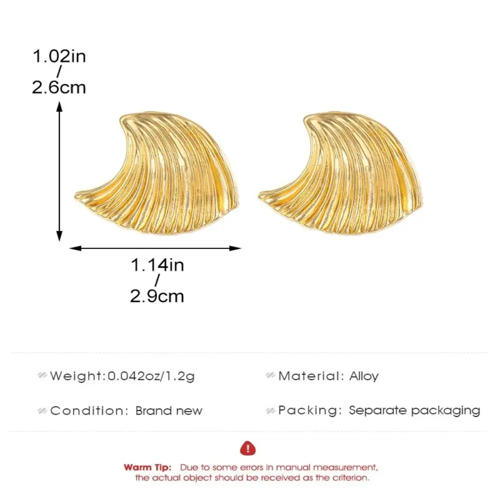 Металлические серьги-гвоздики, минималистичные индивидуальные корейские вечерние серьги в стиле панк, плиссированные дизайнерские геометрические украшения для пирсинга ушей для женщин и девочек