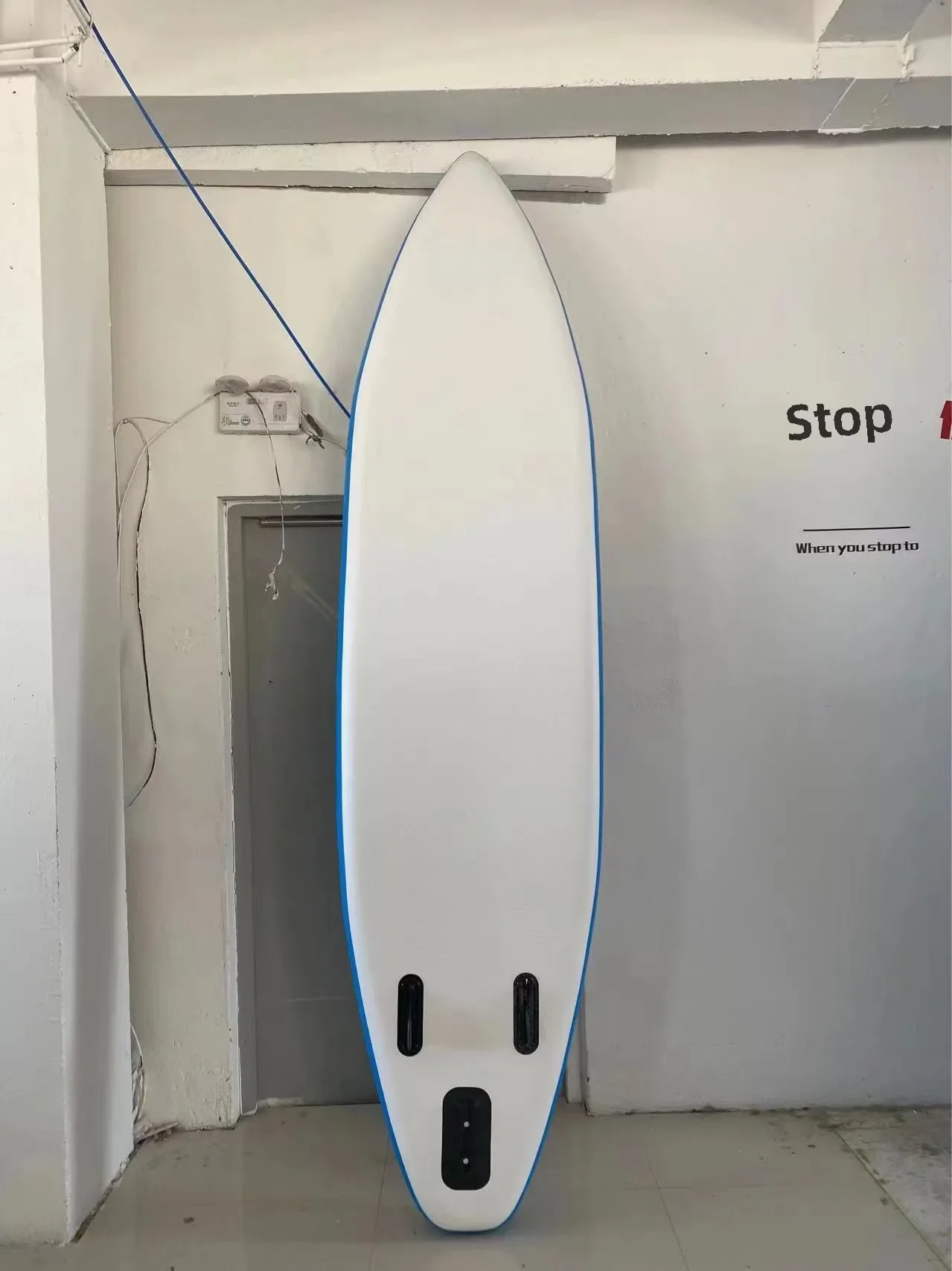 

Recommend One Piece SUP Inflatable Layer Thickened for Standing Leisure Surfing Stand-up Paddleboards