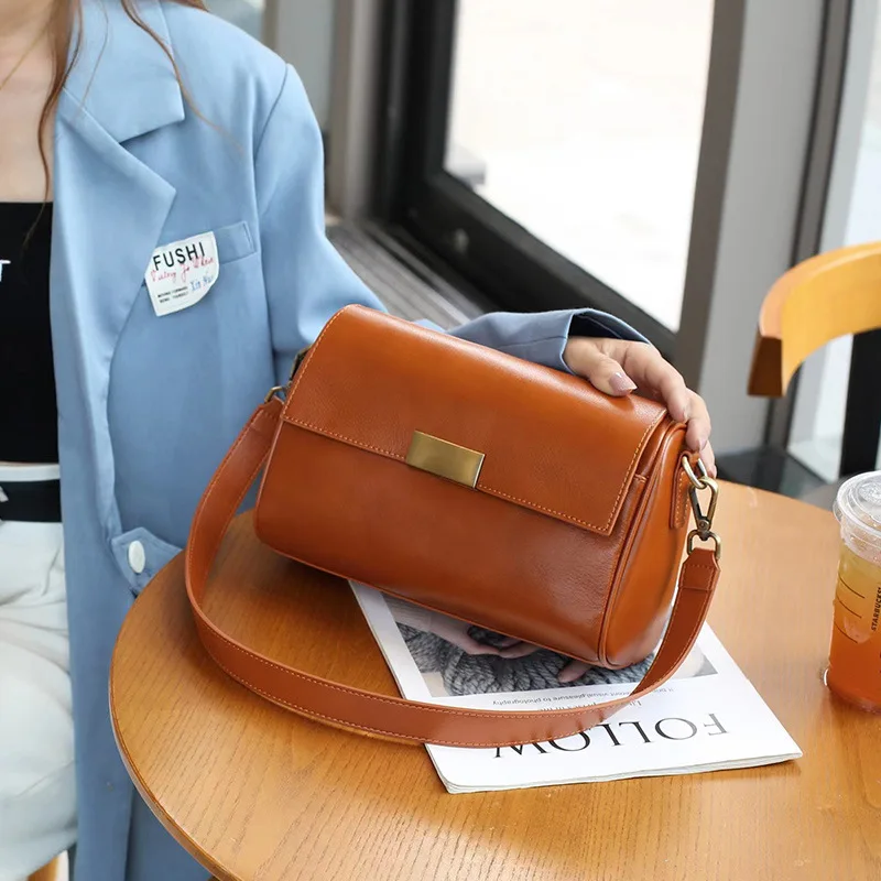 Wszechstronna torba na ramię z prawdziwej skóry dla kobiet torba Crossbody nowa roślina opalona warstwa głowy skóry bydlęcej