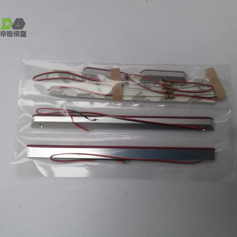 

Светодиодные имитационные красные боковые фонари RC 1/14 для радиоуправляемых грузовиков Tamiya, Scania, VOLVO, MAN, запчасти для самостоятельной сборки