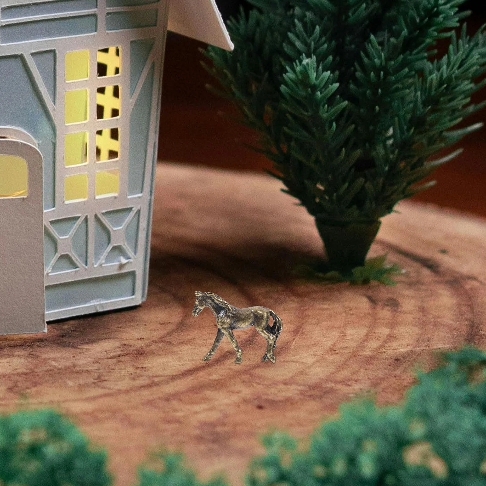 

Copper Horse Sculpture Vintage Brass Craft Home Office Desktop Decoration Elegant Metal Horse Symbol of Progress Ornament