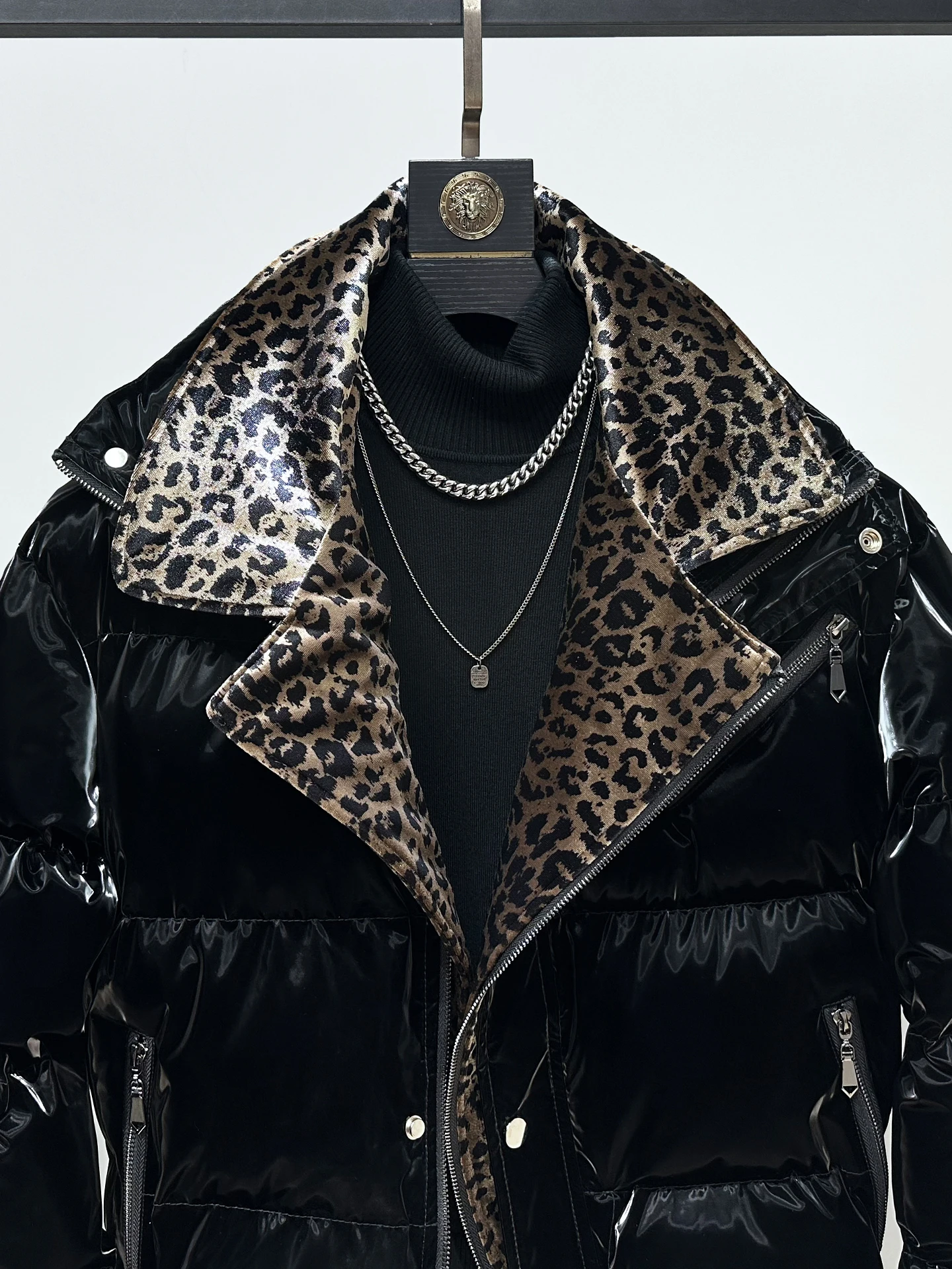 الراقية ليوبارد طباعة الربط فو قطعتين سترات الرجال 2025 شتاء جديد سترات سميكة الدافئة أنيقة طويلة الأكمام شيك السترات