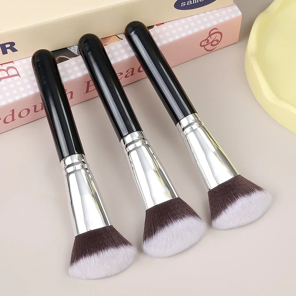 Pennelli per trucco per fondotinta liquido angolato Correttore professionale Fard Ombra Contorno Pennelli per cipria in polvere Strumenti di bellezza cosmetica