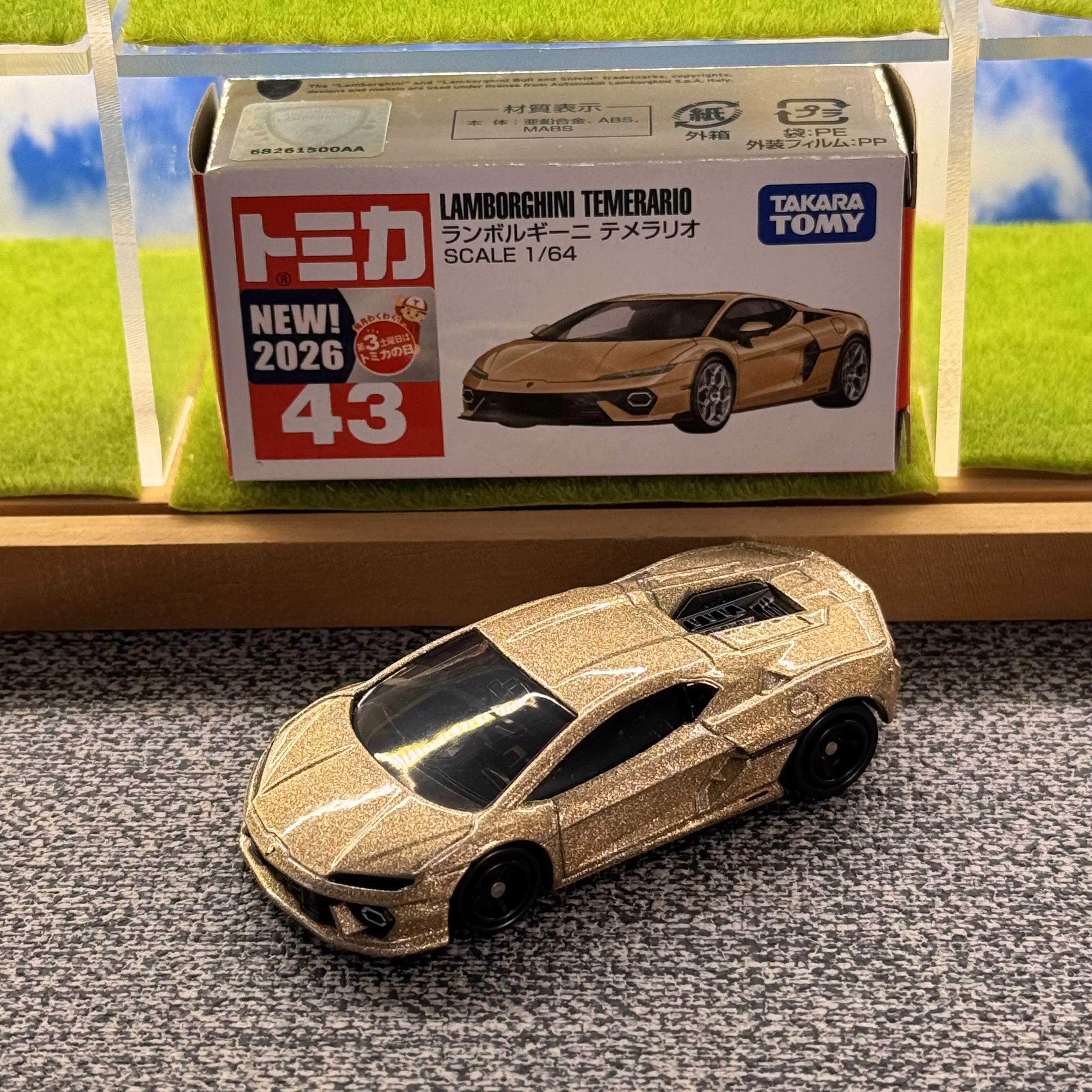 

Takara Tomy Tomica No.43 Lamborghini Temerario Diecast Mini Car Model Toy Vehicle For Kids