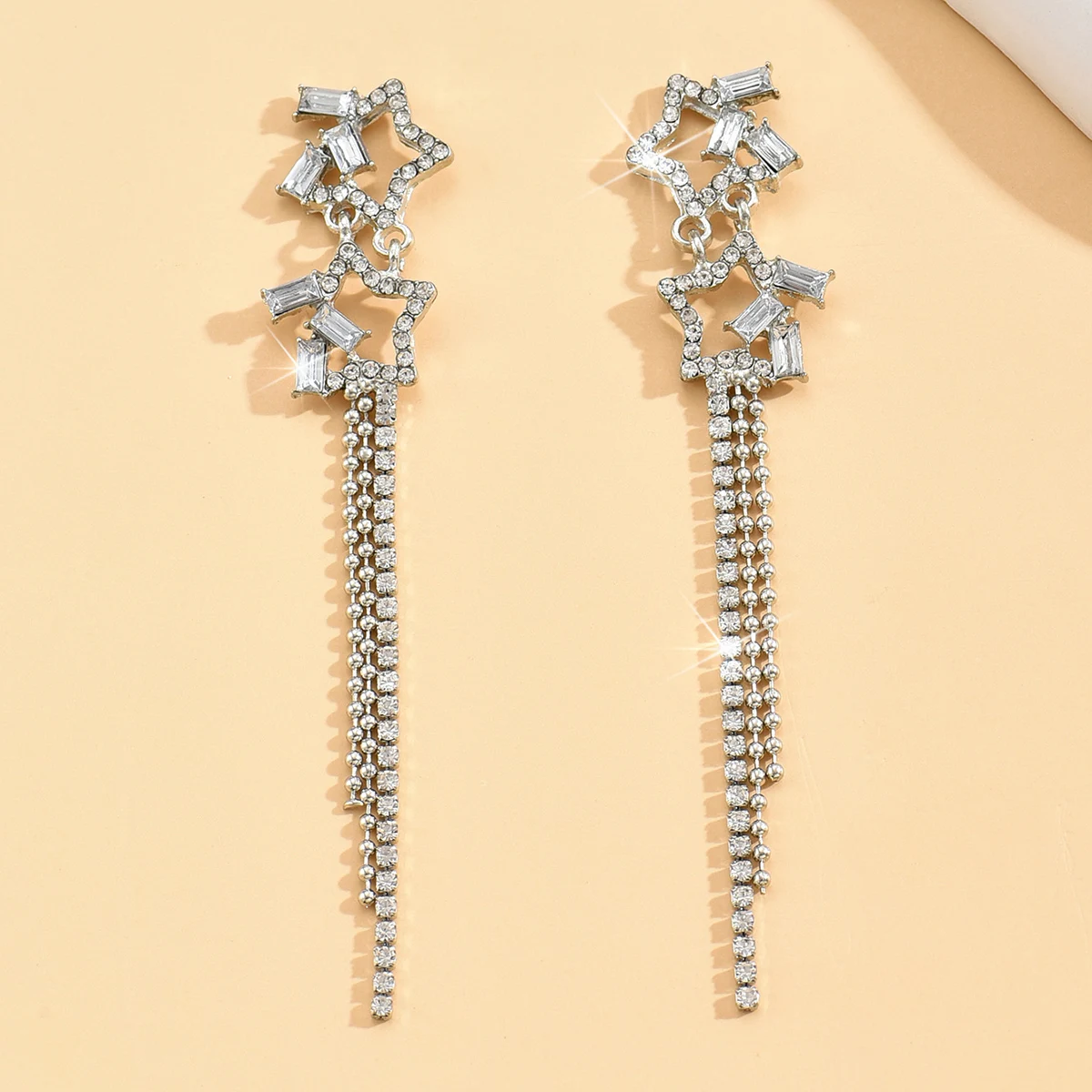 2 pieces of women's fashionable long diamond studded star tassel earrings, earrings, banquet and party accessories