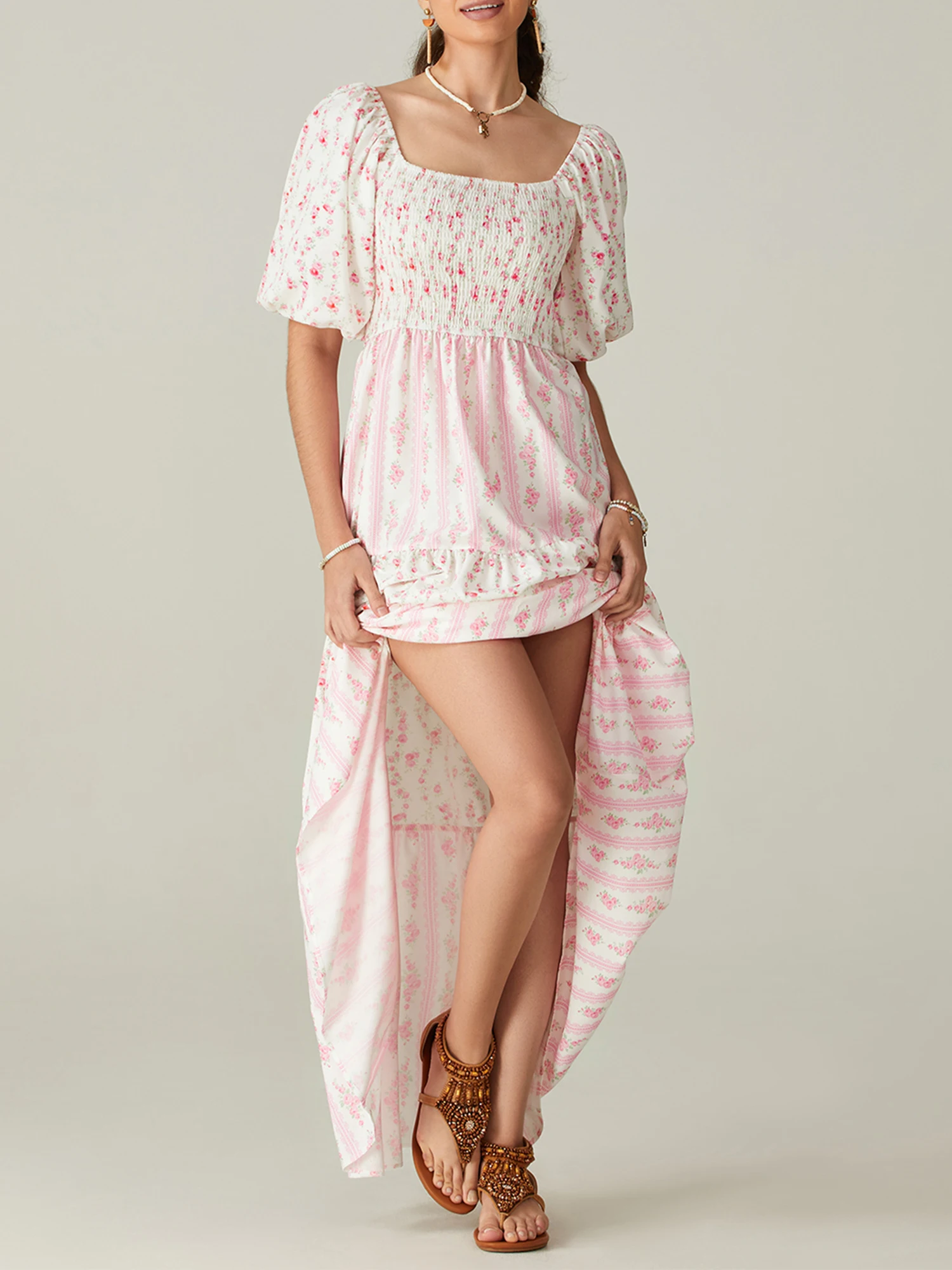 فستان ماكسي أنيق بطبعة زهور عتيقة وأكمام قصيرة ورقبة مربعة مثالي للأزياء الصيفية غير الرسمية