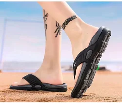 Men‘s Sandals Outdoor Soft Slippers Summer Flip-flops Massage Granule Comfortable Beach Sandals Men Casual Shoes Bathroom Shoes