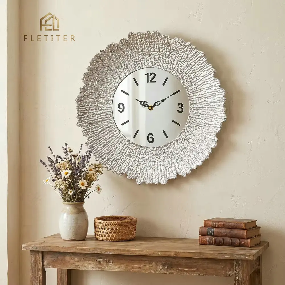 Moderne geräuschlose Wanduhr 33 cm, tickfreies Quarz-Sweep-Uhrwerk, dekorative Hängeuhr für Wohnzimmer, Schlafzimmer, Küche, Büro