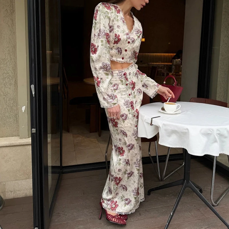 Casual Elegant Matching Sets Harajuku Women Floral Print 2 Piece Outfit Sexy V Neck Puff Sleeve Crop Top & Split Maxi Skirt Suit