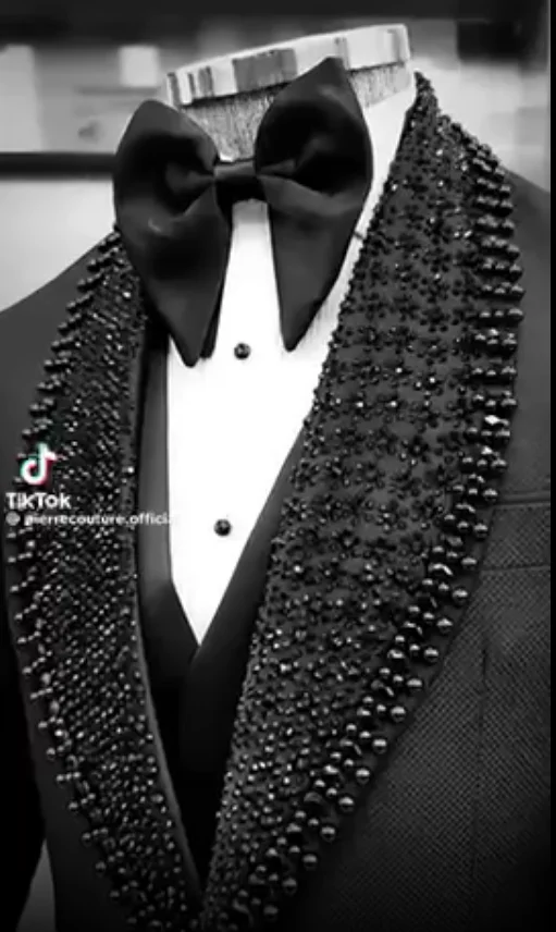 Men\'s Suits Tailored 2 Pieces Sequins Beads Blazer Shawl Lapel One Button Sparkly Wedding Slim Diamonds Custom Made Plus Size