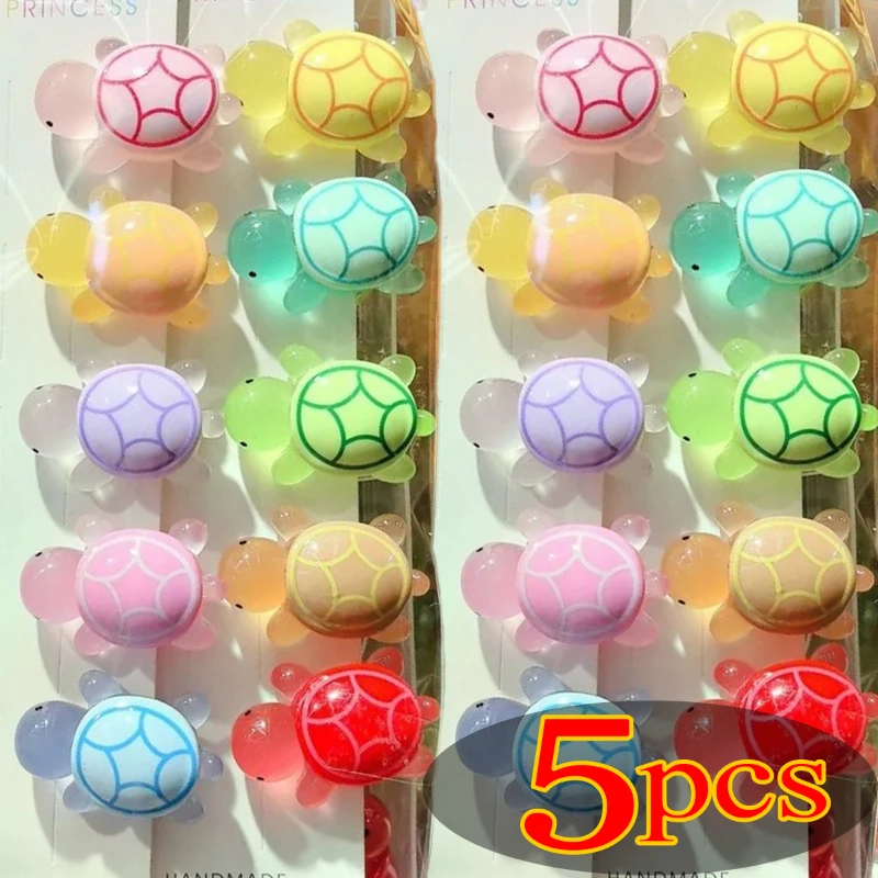 1/5pcs Cartoon Resin Luminous Turtle Keychain for Women Glow-in-the-dark Colorful Little Turtle Keyring Bag Pendant Accessory