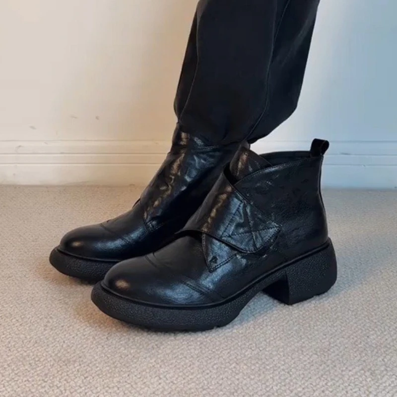 

Женские короткие ботинки на толстой подошве с липучкой, уличные модные ботинки на толстом каблуке с круглым носком, зимние женские ботинки, однотонные