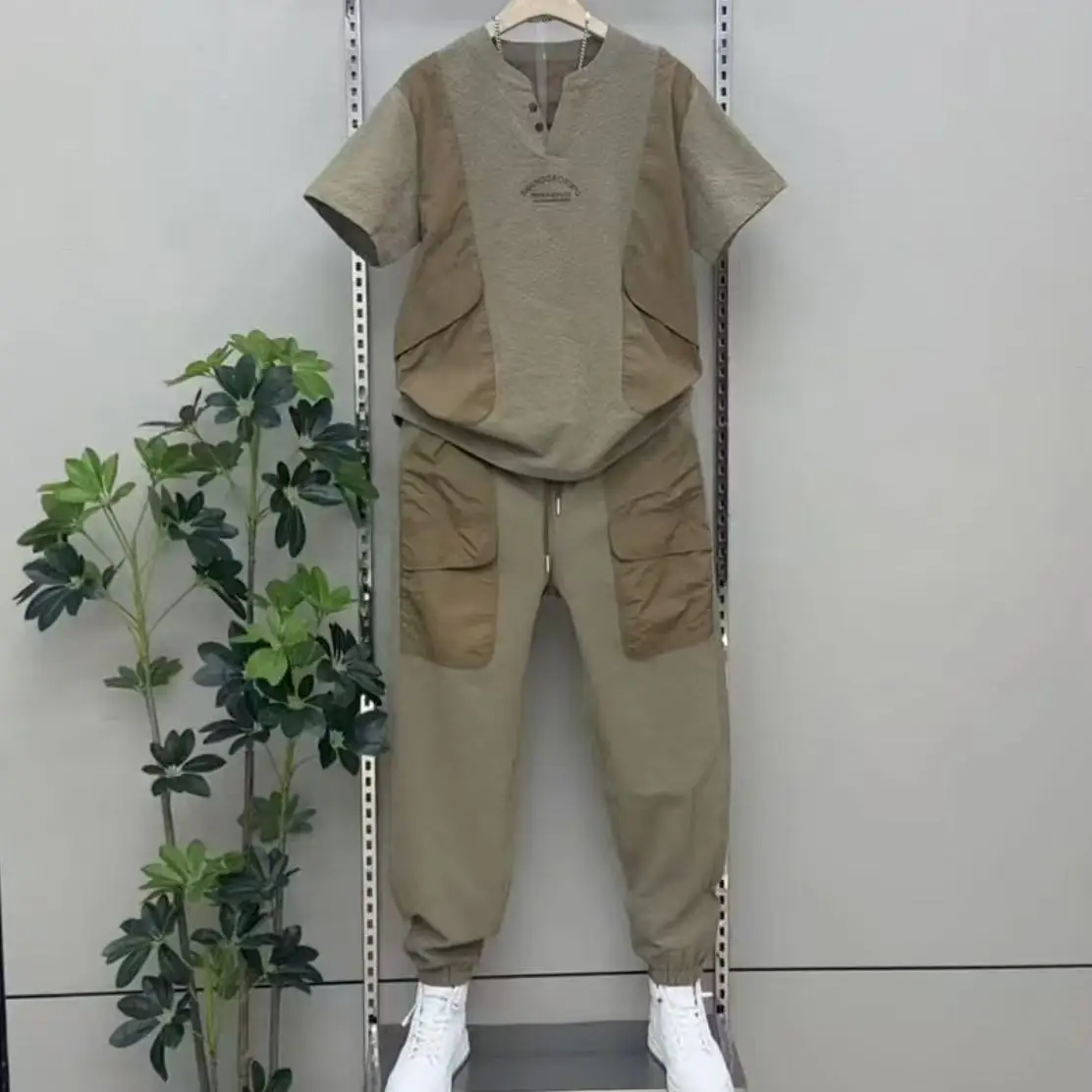 

Новый летний повседневный комплект для занятий спортом на открытом воздухе, мужской модный универсальный облегающий комплект ort Sve orts, комплект из двух предметов, модная молодежная одежда