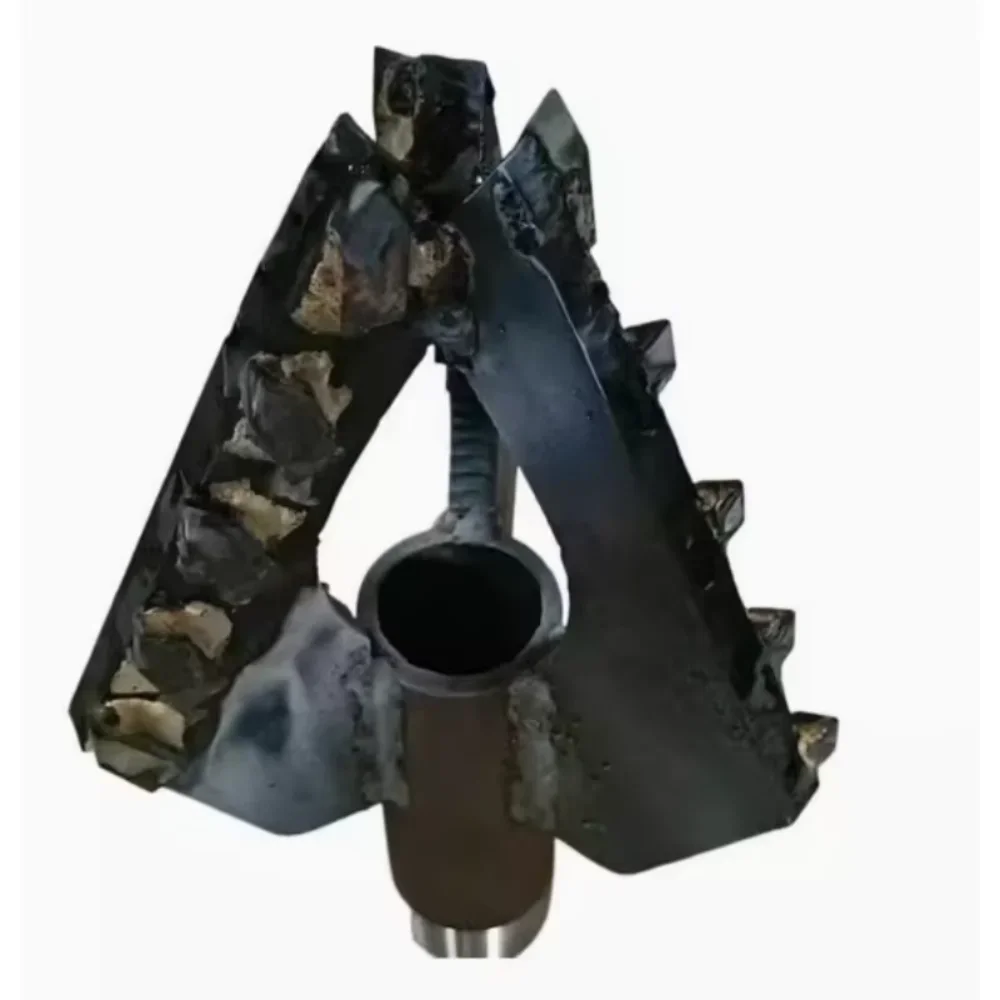 Three-leaf alloy drill bit household one-inch drill small well drilling drill bit