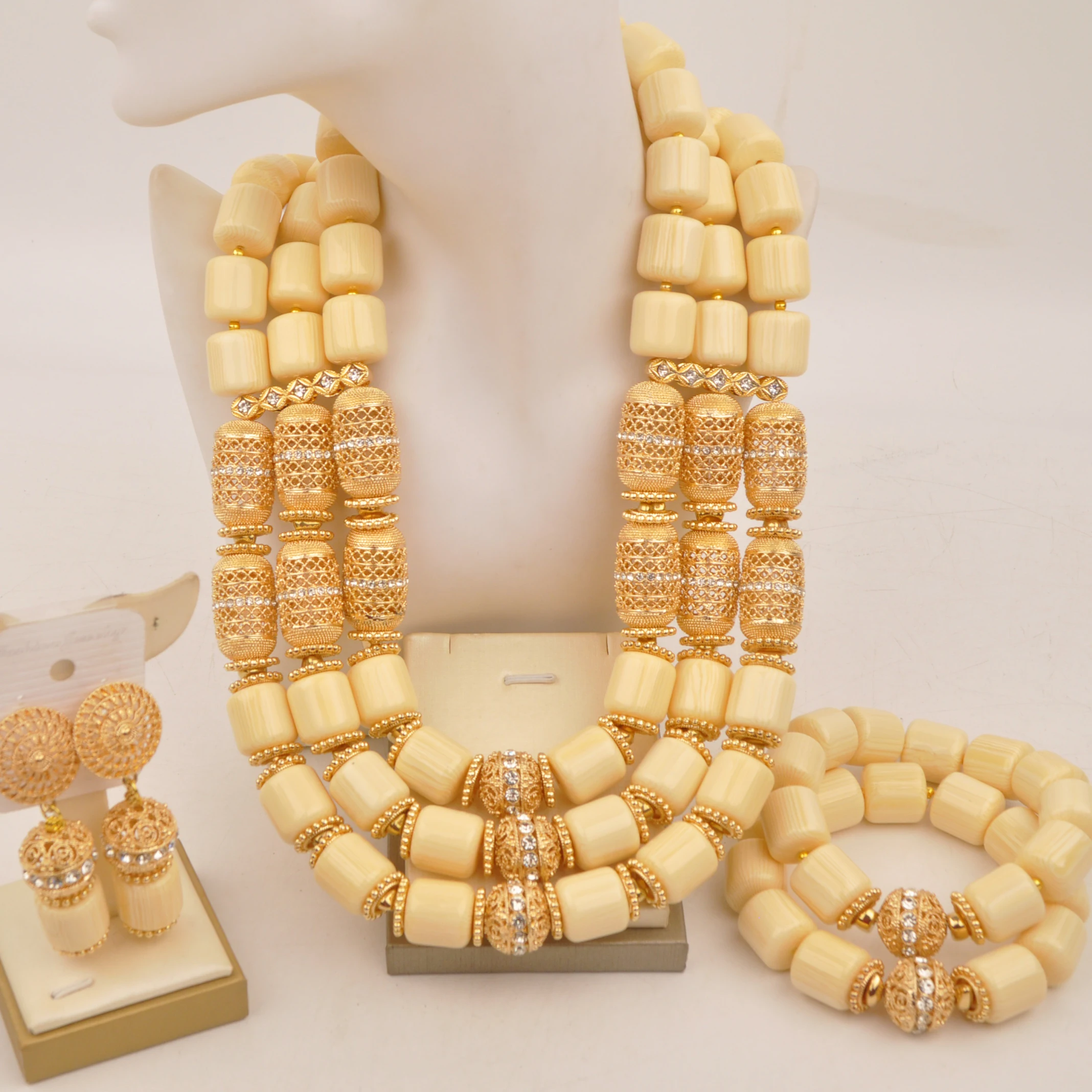 

White Artificial Coral Necklace African Beads Jewelry Set