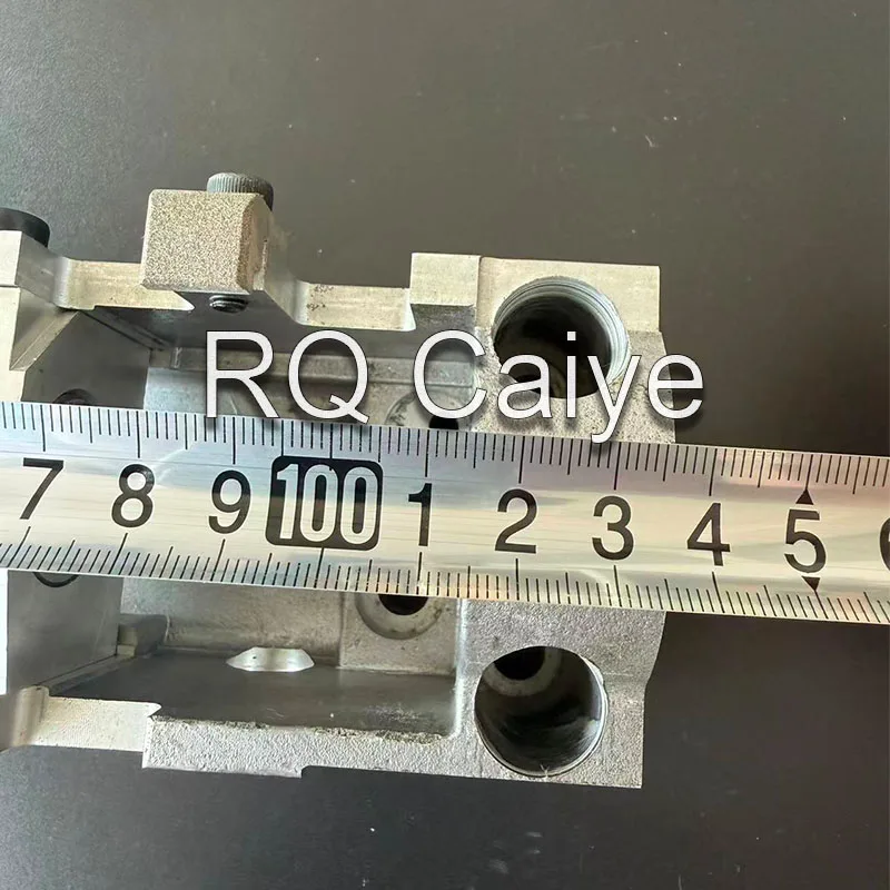 High Quality C4.313.101 Transfer Gripper Bar For Heidelberg CD102 SM102 Transfer Gripper Bar Printing Machinery Spare Parts