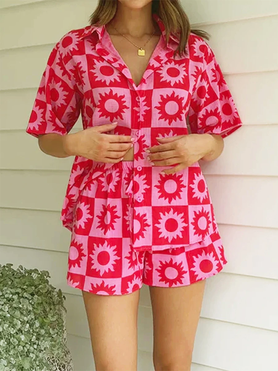 Women'S Shirt Shorts Summer Outfit Fashionable Printed Short Sleeved Shirt Paired With Elastic Waist Shorts Summer Home Set