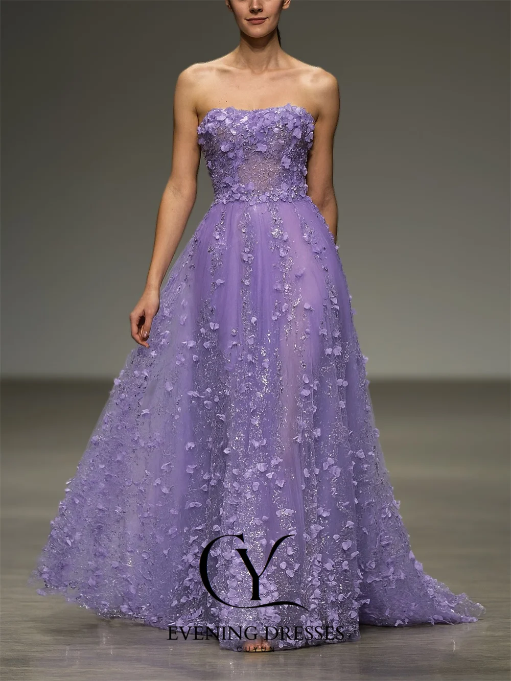 2025 쿠윤 럭셔리 여성 이브닝 드레스 스트랩리스 정교한 아플리케 프롬 드레스 맞춤형 정장 파티 가운