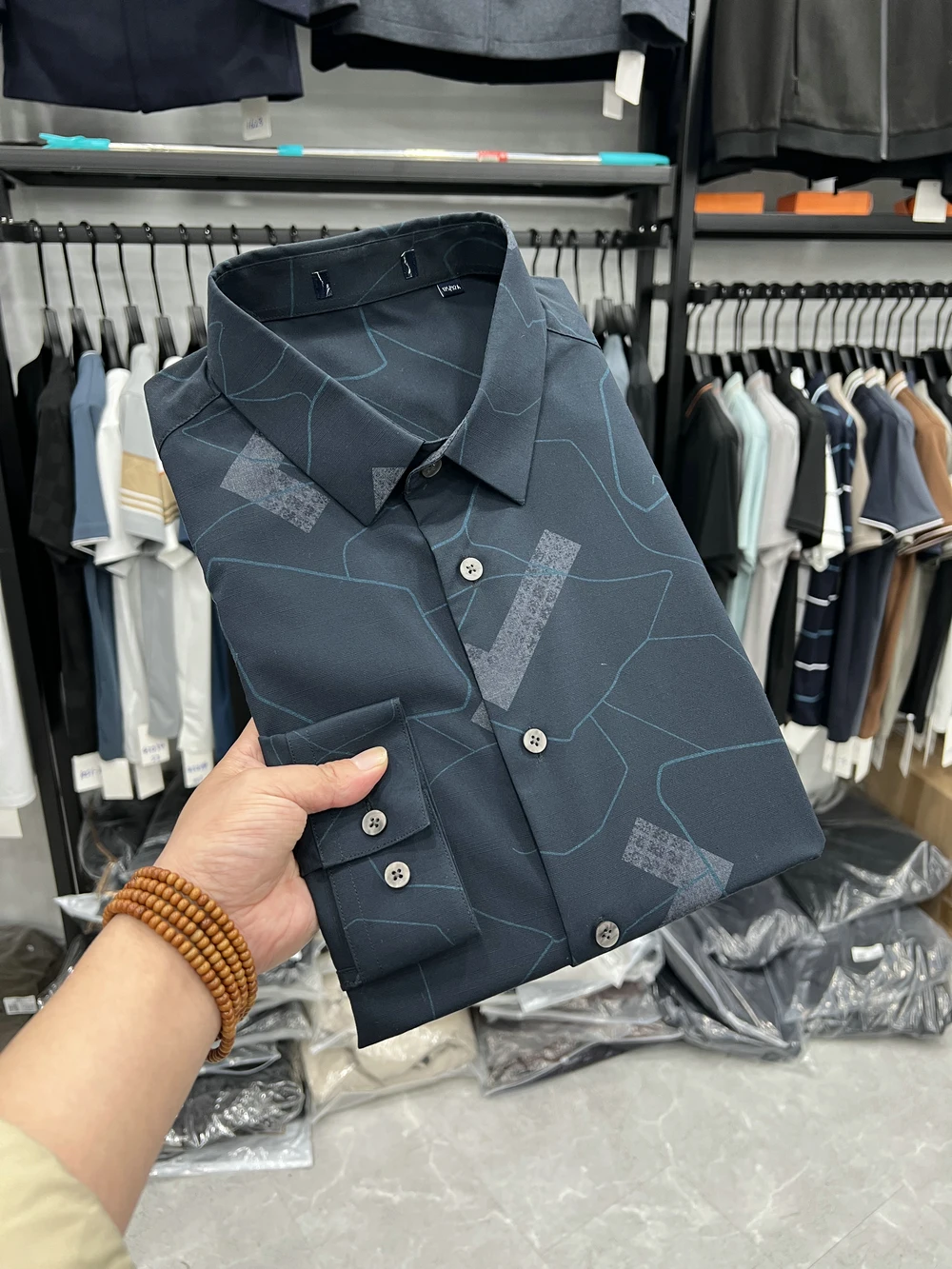 

Slim Fit Long Sve irt Spring Faion Casual Thin Print Breathable No Tag Men's irt Stand Fit Geometric Pattern Butt...
