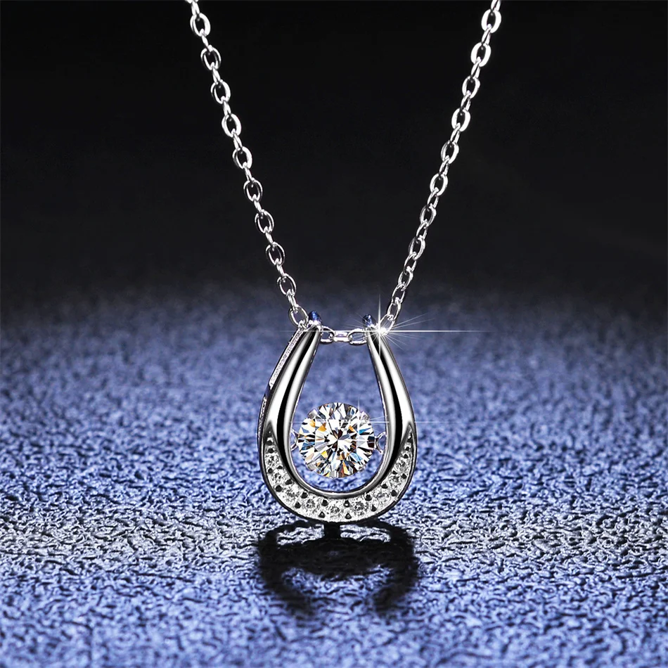 Tbestone Horseshoe Beating Heart Shape Hollow 0.5ct Moissanite S925 Sterling Silver  Pendant Necklace Women's Jewelry