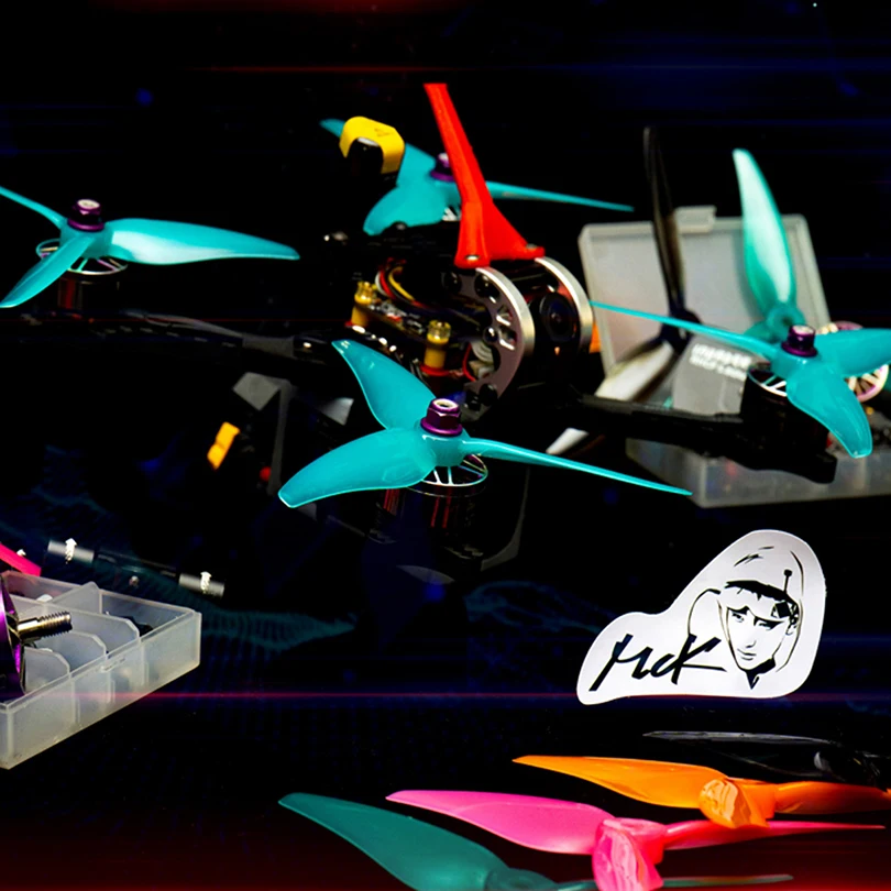 Axisflying 5-Zoll True X FPV Freestyle Rahmen aus T700 Kohlefaser mit 51466 V2 3-Blatt-Propellern DIY Quadcopter-Kit für 4-6S FPV Drohne – Detail 40