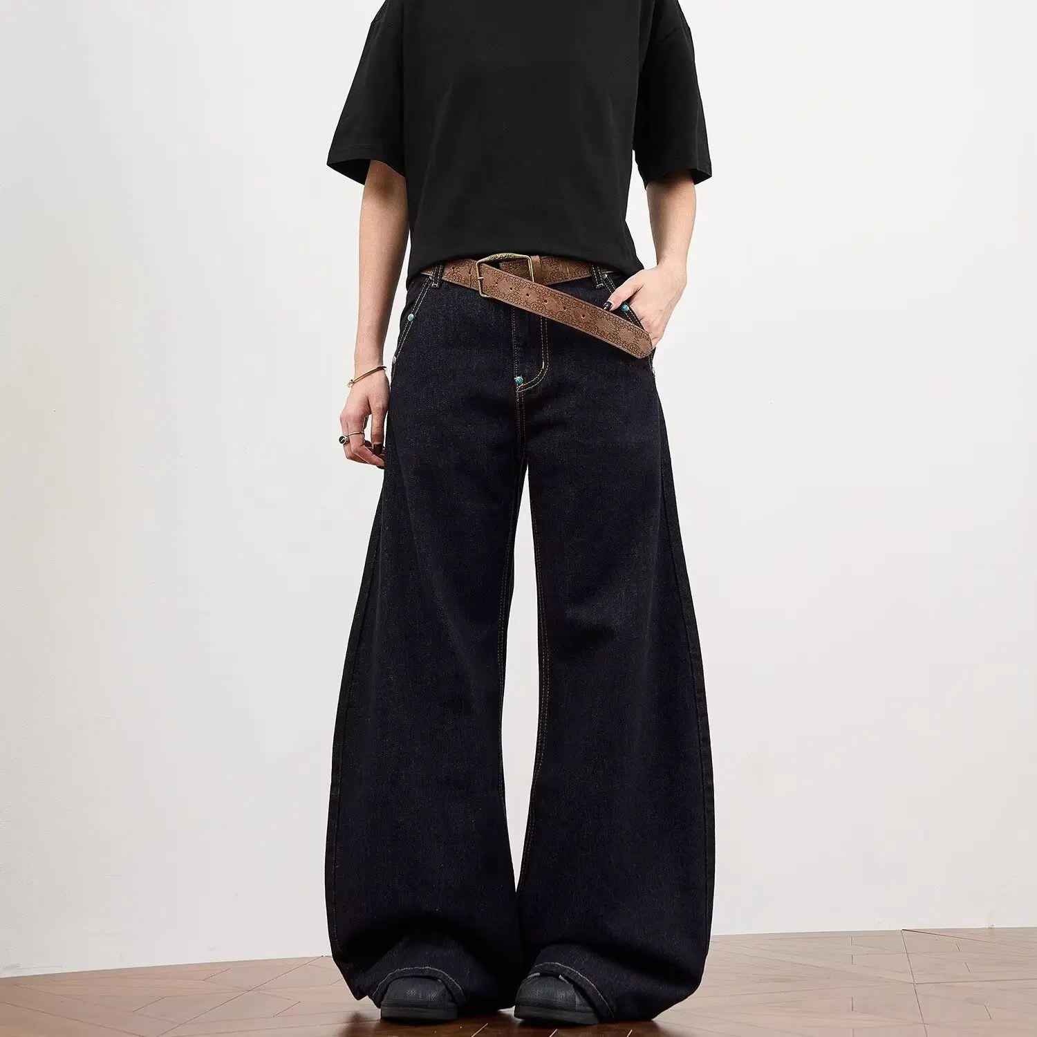 Calças Jeans Retrô Americanas de Cintura Alta em Denim Cor Turquesa Original com Corte a Fio, Unissex, Marca da Moda, Calças ...