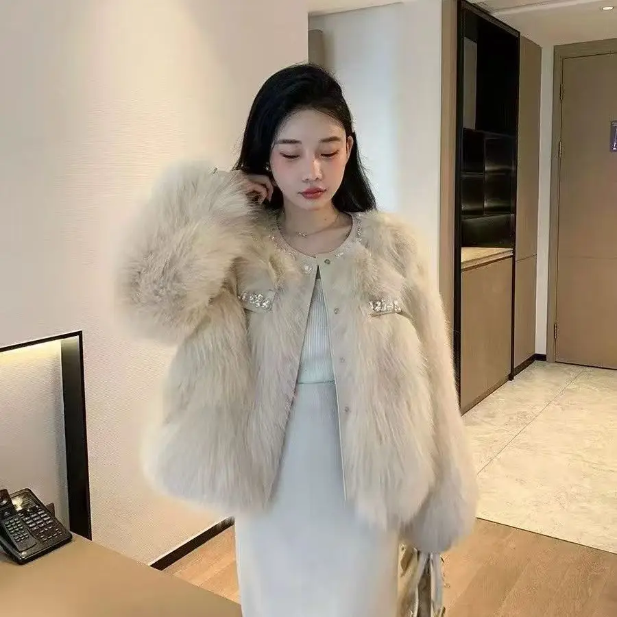 

Свободное короткое пальто из искусственного меха, женская модная теплая куртка с длинными рукавами и лацканами, зима 2025 г., повседневная офисная уличная верхняя одежда Wh129