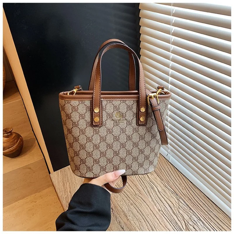

Elegant Classic Leather Women's Shoulder Bag Handbag Crossbody Messenger Tote For Ladies