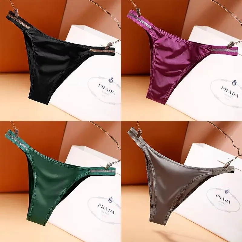 

Female Sports Pure Cotton Cotton File Sexy Low-waist Ladies Solid Color Triangle Pants Europe United States Seamless Underwear