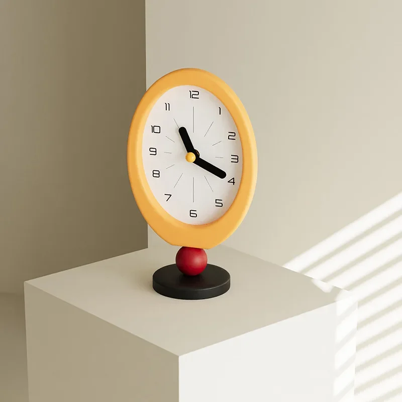 Creamy Style Yellow Oval Table Clock Room Decoration Mute Quartz Movement Desktop Clock for Living Room Creative Home Decor Gift
