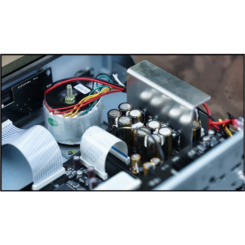 QCH-01 AV8011 (K) Pure Pre-amplifier 11.2-channel Cinema Pre-amplifier Panoramic Sound Power Amplifier 108dB/การบิดเบือน 0.0024%