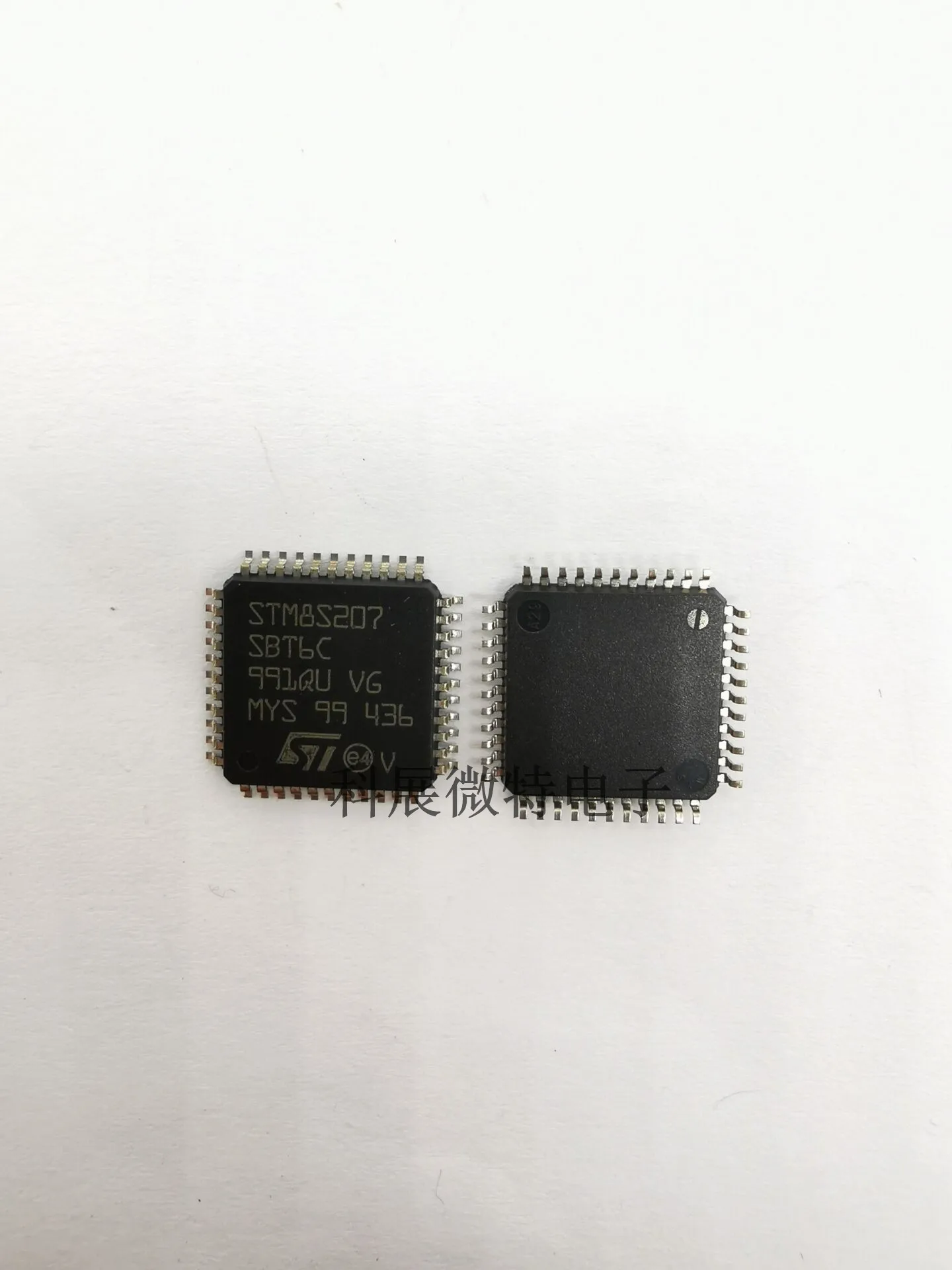 STM8S207SBT6C 8S207SBT6 QFP-44  Integrated chip Original New