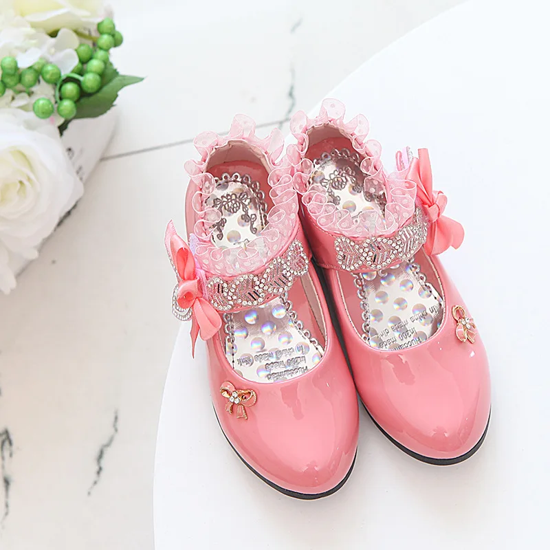 Spring Girls Princess Shoes 2023 New Fashion Patent Leather Wedding Shoes White Children Mary Janes Shoes Girls Dance Fairy Lady