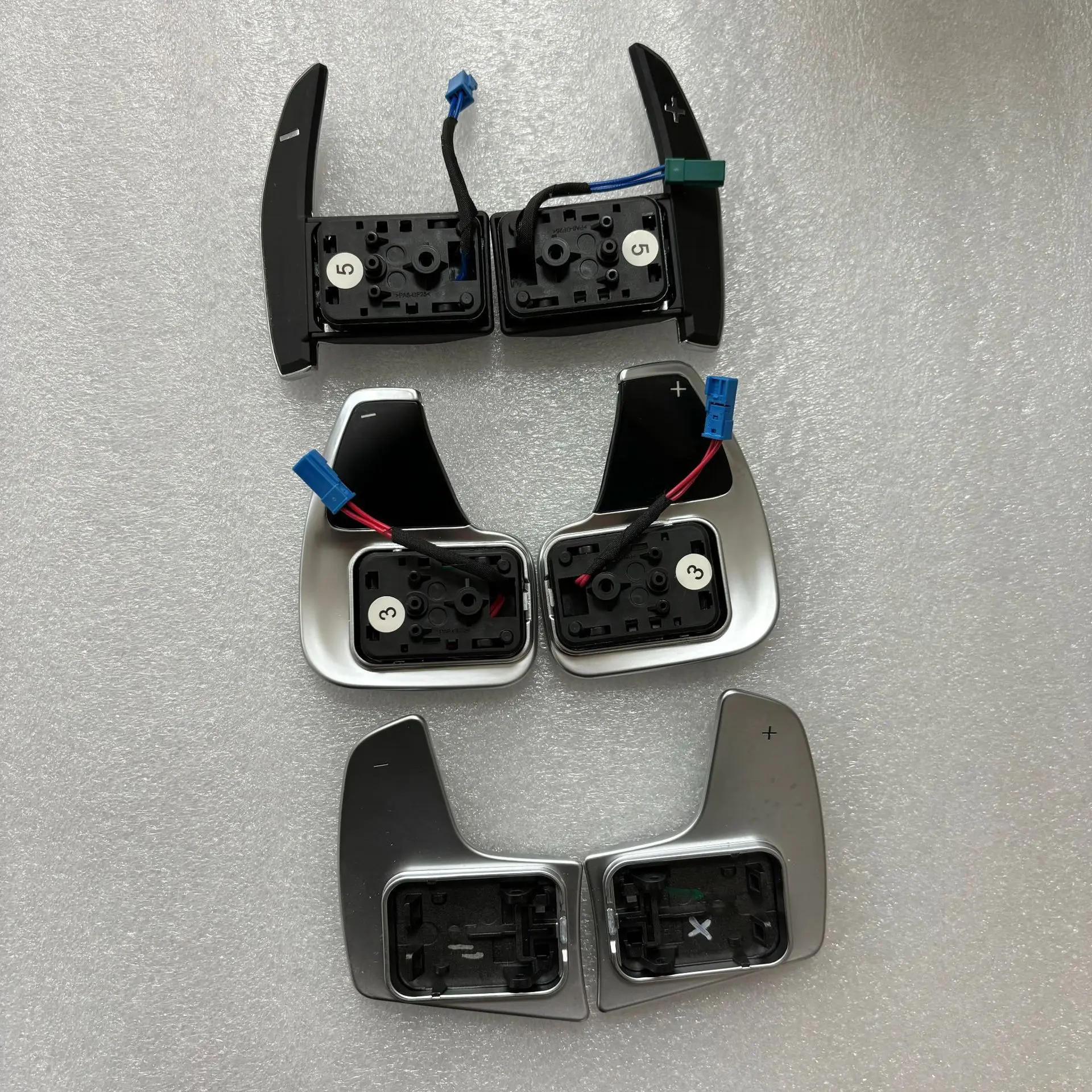 

For BMW New 3 Series, 4 Series, 5 Series G80M3M427X3X5X6M3M5M6 steering wheel shift paddle modification
