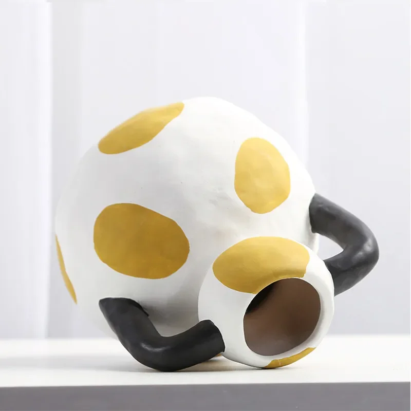 Hand-painted Milk Pot Ceramic Vase, Living Room, Porch, Desktop, Flower Arrangement Container, Homestay Decoration Handicraft