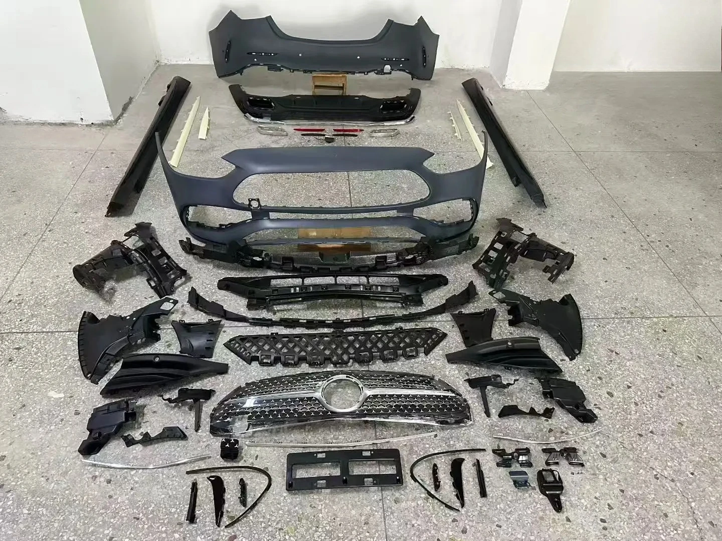 For  C-Class W206 2022-2025 Executive Edition Upgraded To Sport Edition Body Kit Dream Garage