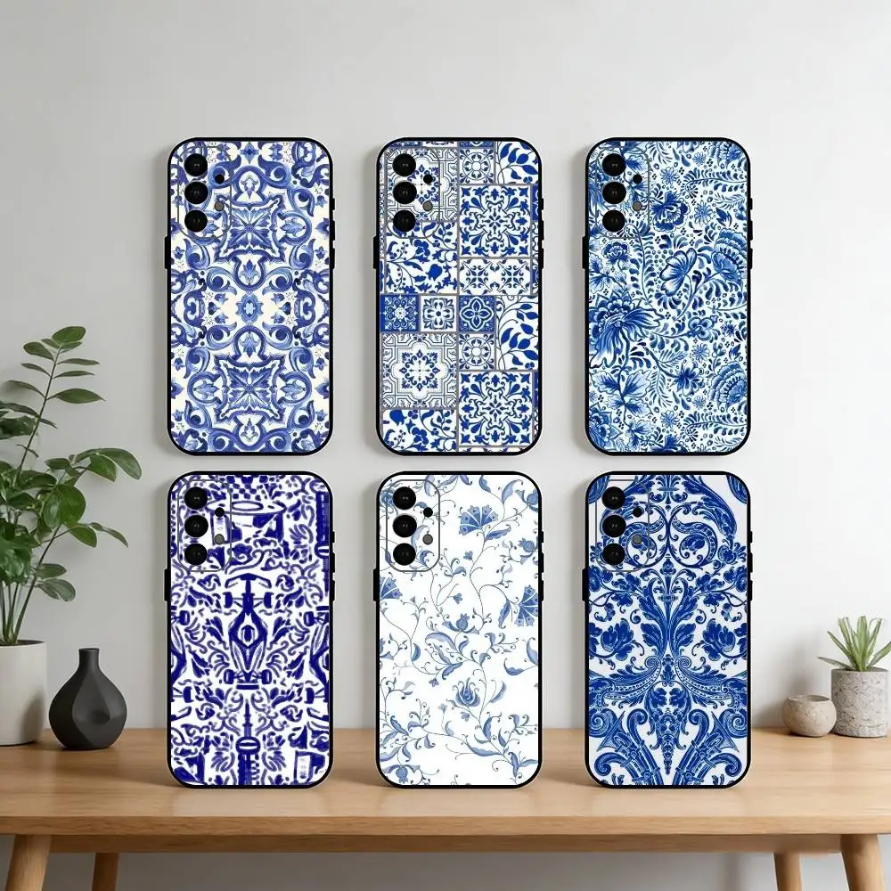

blue and white china Phone Case For Samsung S25,S24,S21,S22,S23,S30,Ultra,S20,Plus,Fe,Note,10,9,5G Black Cover