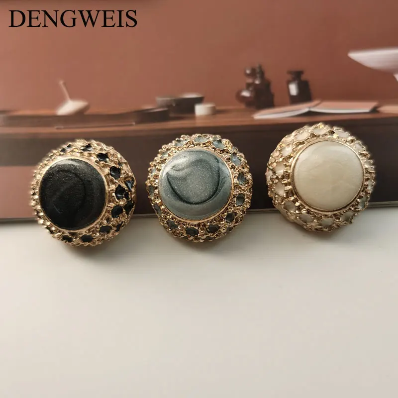 High Quality Fashion Luxury Metal Gold Buttons for Clothing Crown Pearl Ball Vintage Decorative Coat Sewing Accessories New 3pcs