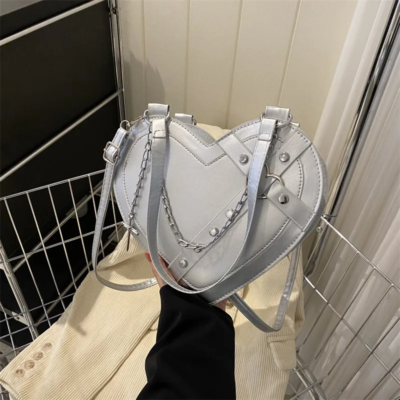 Korean Version of Cute Niche Design Foreign Style Bag Women\'s  2023 Winter New Trend Love Bag Single Shoulder Oblique Span Bag