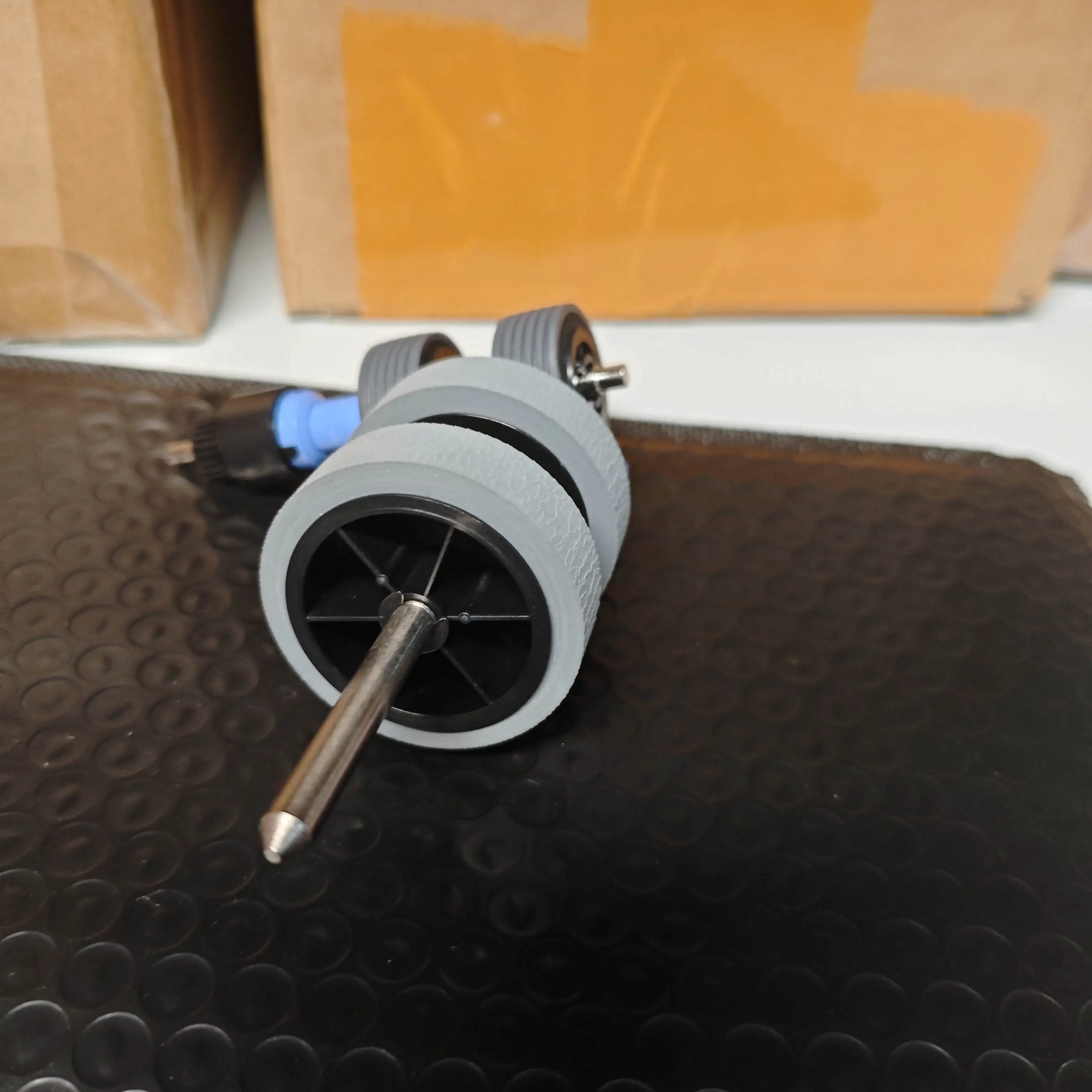 

1set Pickup Roller Kit for EPSON ES 400 500 865 DS 530 570 575 770 755 780 870 970 B12B819031 B819041041 scanner parts