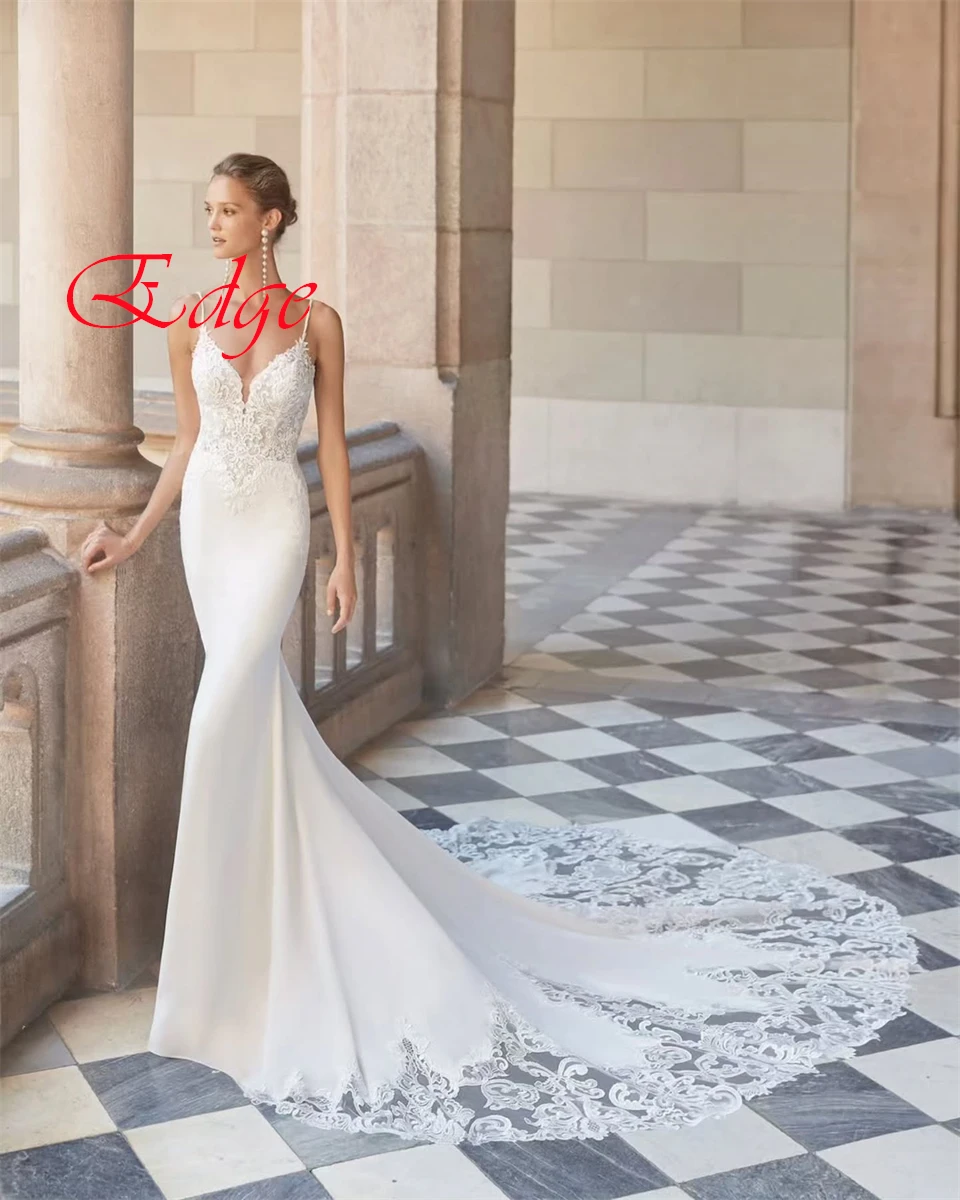 

Customized Delicate White Satin Evening Dress Exquisite V-Neck Spaghetti Straps Sleeveless Open Back Special Occasion Gowns