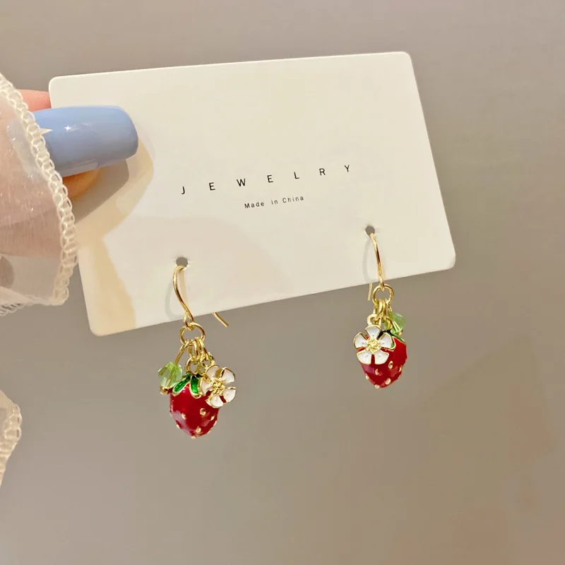 Sweet Strawberry Flower Drop Earrings for Women Girls Elegant Red Crystal Temperament Ear Hook Earrings Wedding Jewelry Gifts