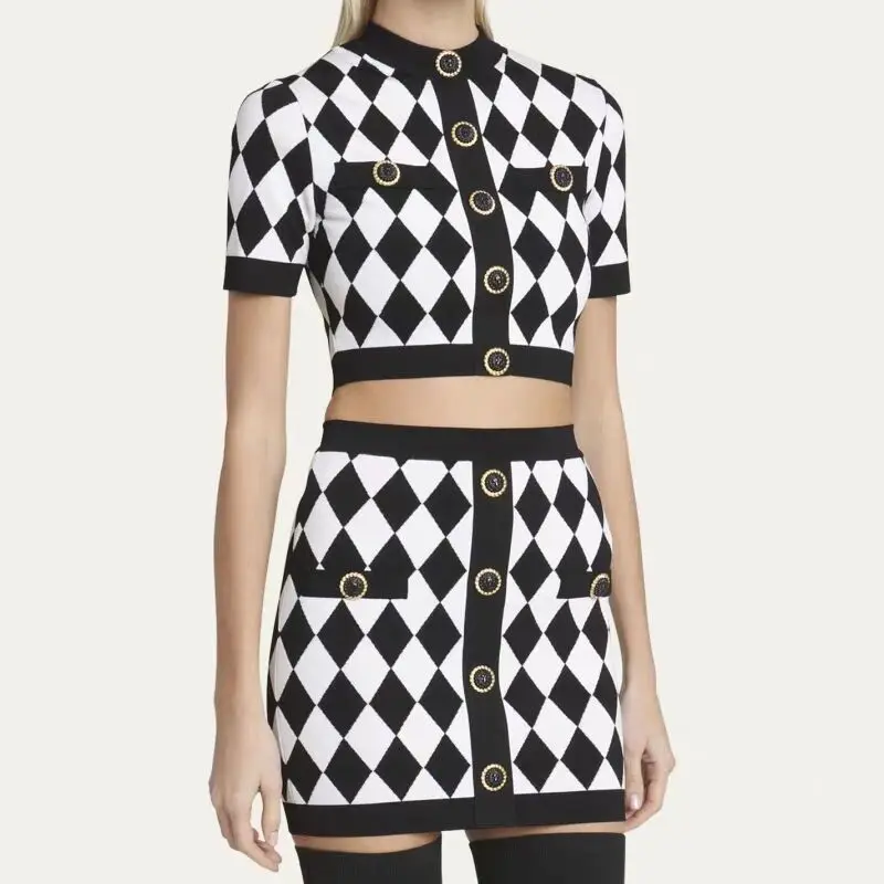 

2025 Summer New Luxurious Design Two Piece Set Women's Clothing Retro Plaid Crop Top Mini Skirt Knitted Outifits Skirt Sets