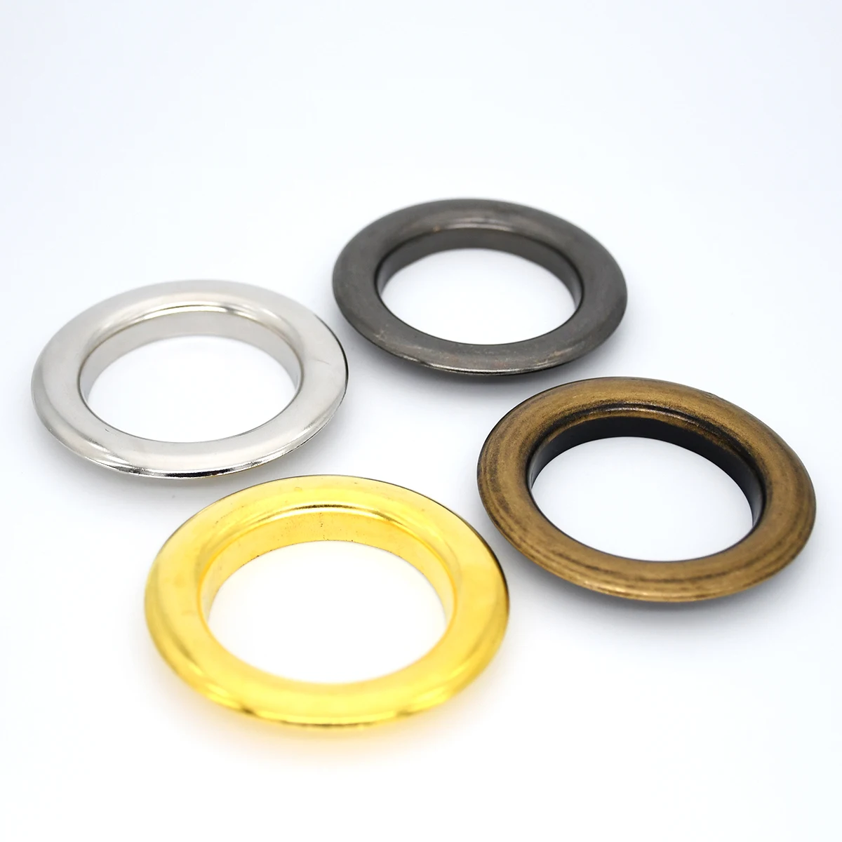 와셔가 있는 황동 구멍, 가죽 공예 수리 그로밋 라운드 아이 링, 드레이퍼 플라이시트 레인 타프, 10 세트, 40mm