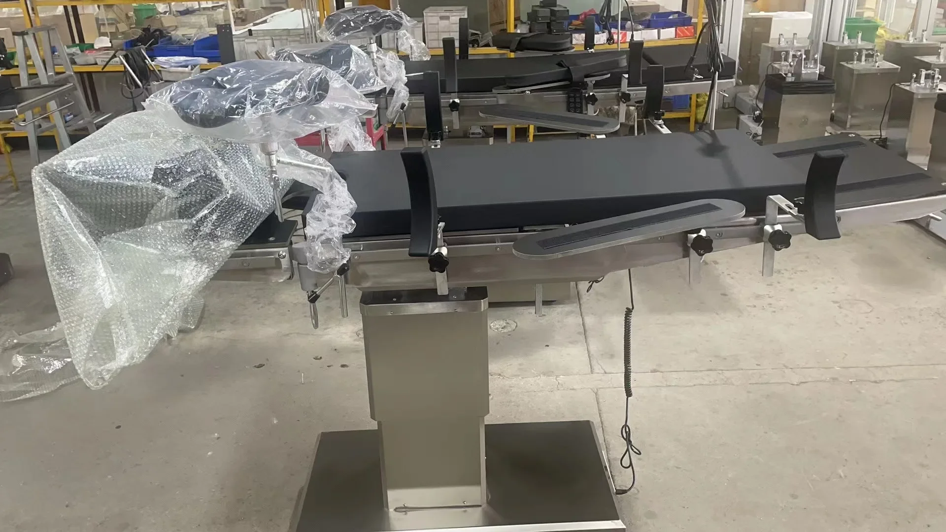 Stainless steel surgical operation bed 5-function general electric operating table with battery