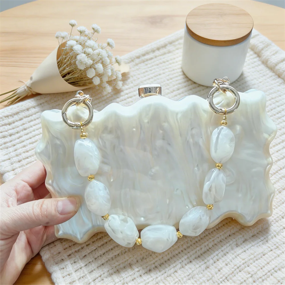 

Beaded Women Marble Pearl Beige Elegant Shell Mini Flap Bag Acrylic Ladies Dinner Clutch Bag Single Shoulder Wedding Handbag