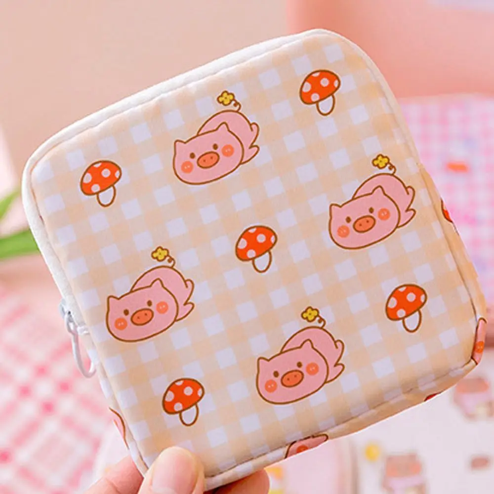 Portable Women Cat Bear Zipper Headphone Case Sanitary Napkin Storage Bag Korean Coin Purse Sundries Storage Cartoon Makeup Bag