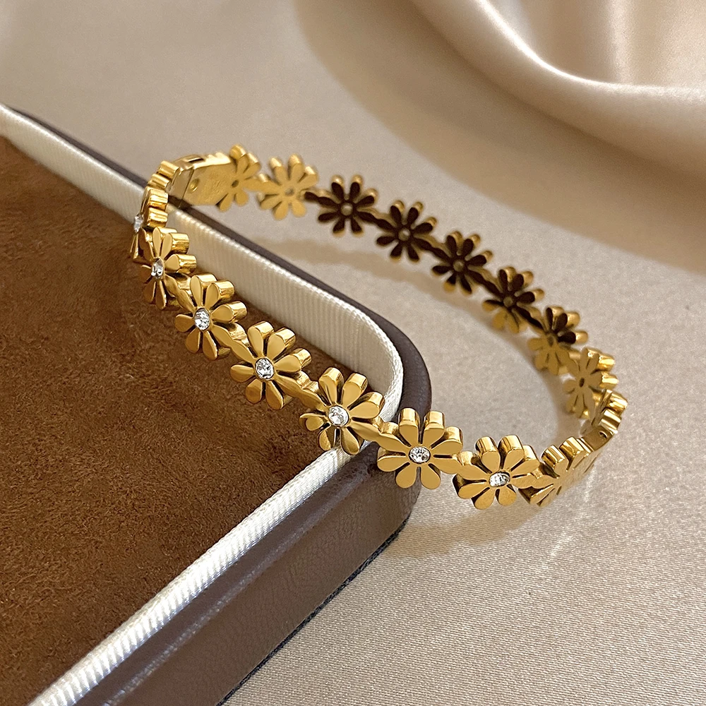Gelang Manset Bunga Daisy Baja Tahan Karat 316L Dapat Ditumpuk Untuk Wanita Pria Mode Baru Gesper Perhiasan Tahan Air Dapat Dicuci